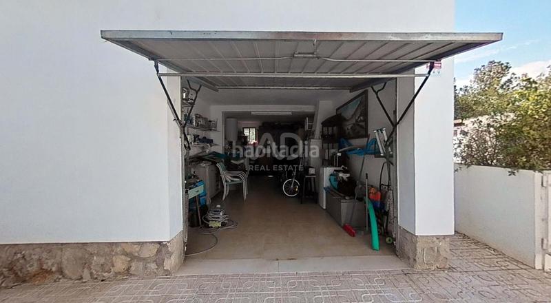 Foto b865473e-426f-41bb-8459-244bd0903685. Casa en Poble Mont-roig del Camp