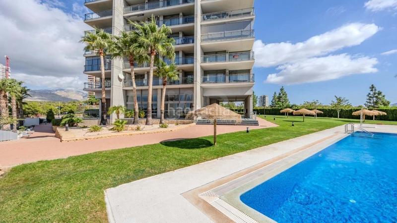 Foto 5ae5ffae-3ca9-49df-9a61-8369105d958d. Location appartement avec parking piscine dans Via Parque Benidorm
