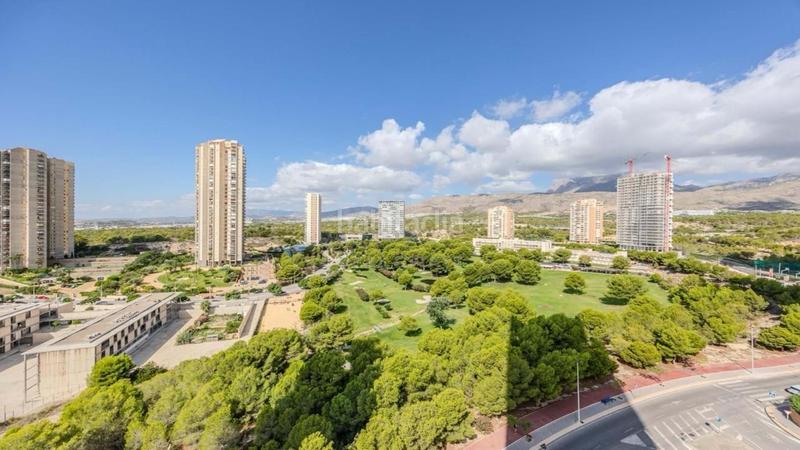 Foto 5f795093-9184-4626-a5da-332beec7b26e. Rent flat with parking pool in Via Parque Benidorm