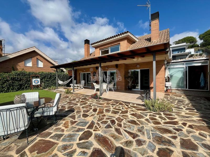 Foto eeaa4a9c-1f02-44fe-af03-4c7b2440aab8. Location maison dans calle sa guardia 15 15 dans Victoria-Les Vil·les-Canyadell Arenys de Mar