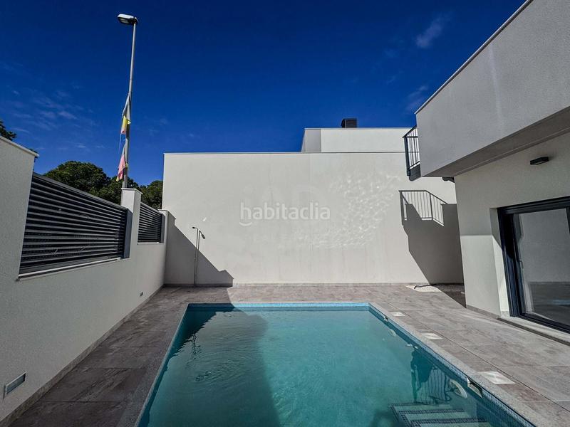 Foto 0c6f5241-e3f9-45c7-89db-235c9aff4373. Casa con riscaldamento piscina in El Pinar de Campoverde Pilar de la Horadada