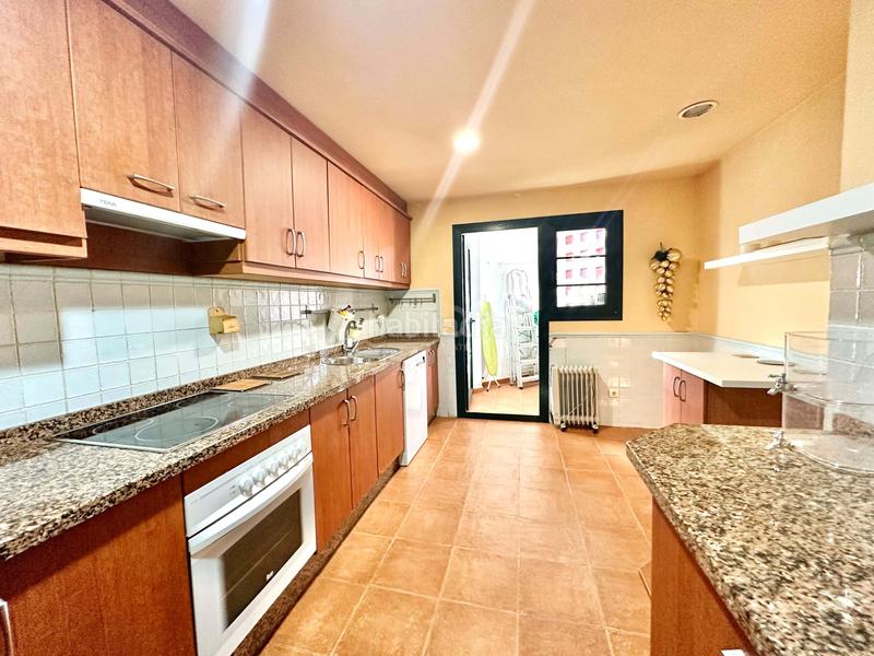 Foto adebf7ed-b038-4c98-9827-c49678f5a644. House with pool in Isla Canela Ayamonte