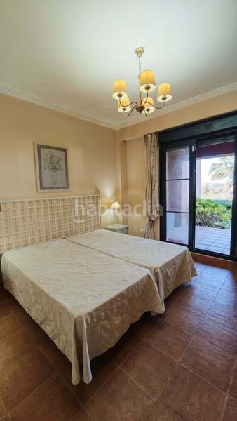 Foto daa02b99-705a-4e9b-9eba-289ce9287680. House with pool in Isla Canela Ayamonte