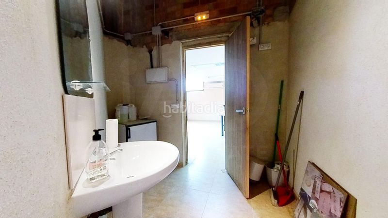 Foto af616224-bac9-4019-af3d-26f15f36c49b. Local comercial en Borges Blanques (Les)