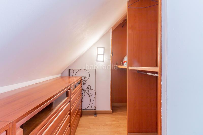 Foto 84ab882e-d505-4435-90e2-d7c36d0871bd. Attico con riscaldamento in Valdeacederas Madrid