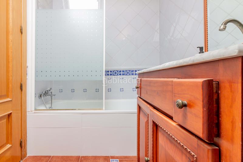 Foto 319112fa-ffc1-472b-ad7f-89c9e466277e. Attique avec chauffage dans Valdeacederas Madrid