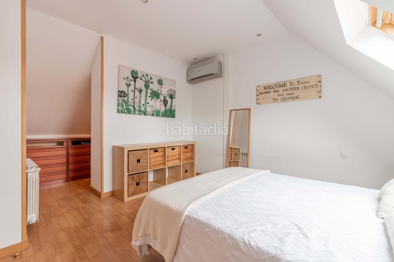 Foto c2e54bd0-5295-439a-9c47-54878f921beb. Dachwohnung mit heizung in Valdeacederas Madrid