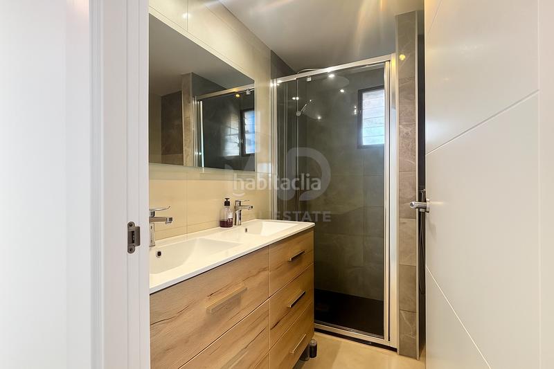 Foto 52c3cd0a-dc22-4539-9c87-ab7c1da9d057. Appartamento con parcheggio piscina in Cabo de las Huertas Alicante