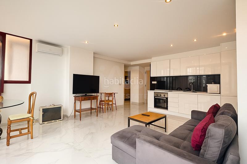 Foto 90d667cf-d368-40b7-974b-2ae480eeee40. Etagenwohnung mit parking pool in Cabo de las Huertas Alicante