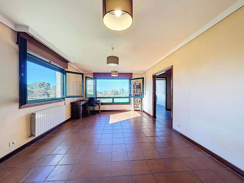 Foto b8f94c1b-2bf9-4adf-88c9-89b7fb651847. Casa con riscaldamento parcheggio in Priegue Nigrán