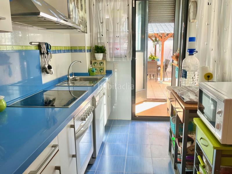 Foto 001d73f5-a930-4f8f-b409-b78a95b821e2. Appartamento con riscaldamento parcheggio piscina in Oropesa del Mar