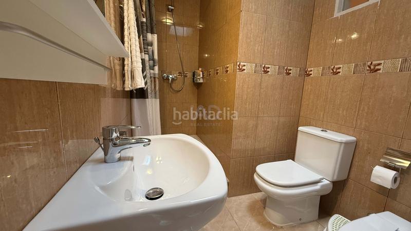 Foto 8cf39add-52d4-49ee-a319-58d809b5f514. Casa bifamiliare con riscaldamento parcheggio piscina in Arona