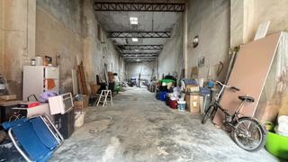 Locale commerciale in Pego