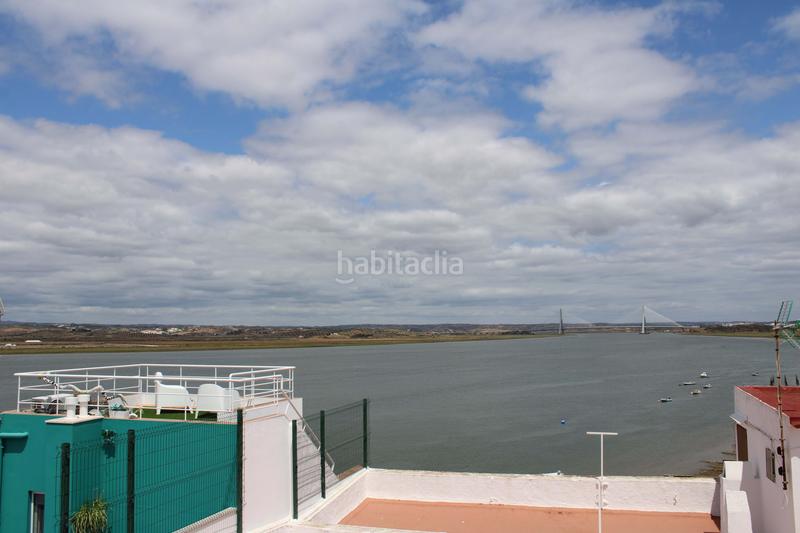 Foto 8331f2c0-2ba4-417c-9d48-661c74719e13. Piso en Ayamonte ciudad Ayamonte