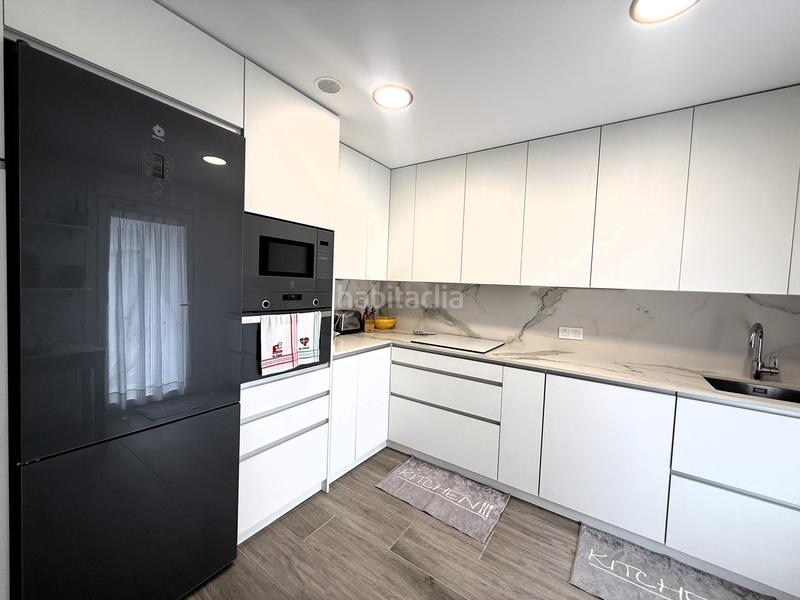 Foto 8e6b3be1-25b2-40ba-98b1-8d59500c6dee. Etagenwohnung mit heizung parking pool in Urb. Belvalle Meco