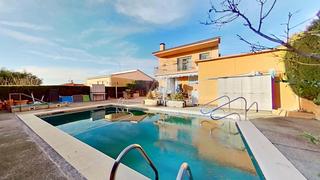 Haus in La Franquesa-Oasis Park