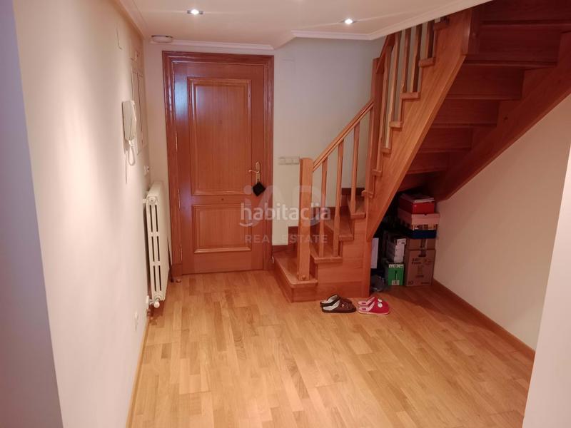 Foto 19bdd6c3-af89-44fc-a963-0b5ca9e70a29. Ático en Miralbueno Zaragoza