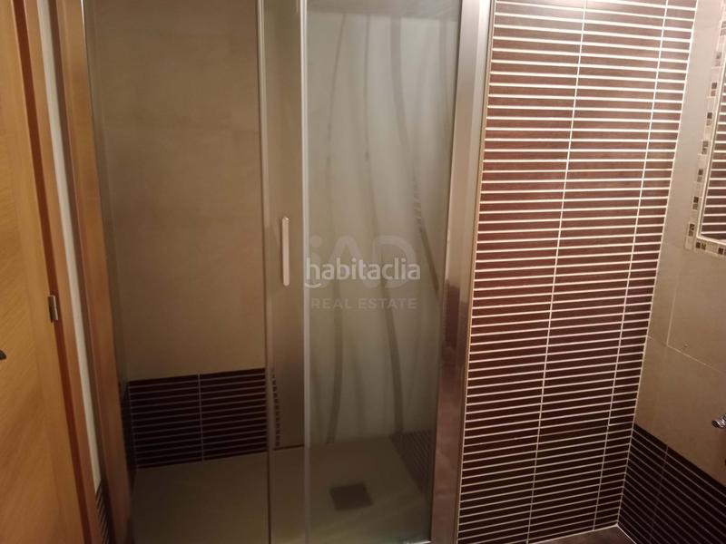 Foto 531645c2-7ce9-4865-9c16-9702ed1f328d. Attico con riscaldamento parcheggio piscina in Miralbueno Zaragoza