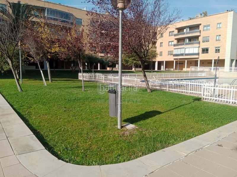 Foto 5ed555de-00a3-45b1-9223-9a295369c166. Attico con riscaldamento parcheggio piscina in Miralbueno Zaragoza