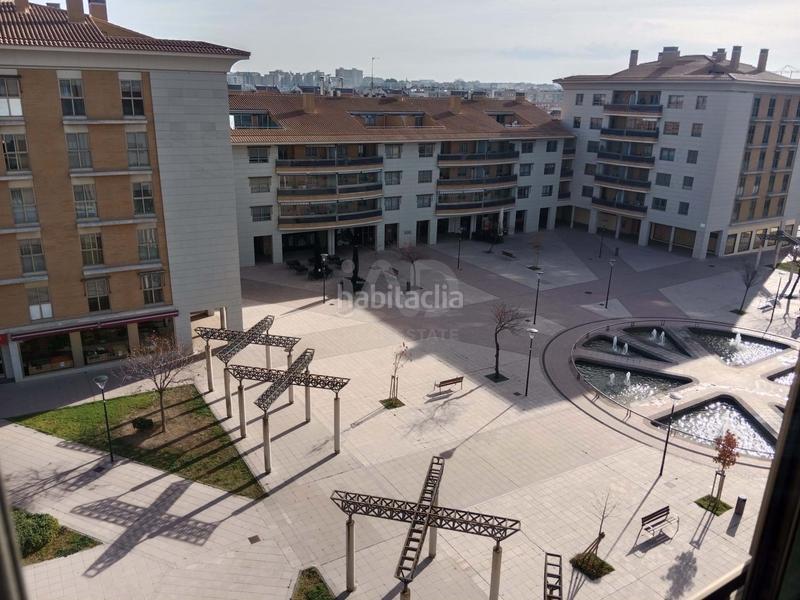 Foto cf11342a-9216-40ac-a815-2b1e1c3f1f2c. Attico con riscaldamento parcheggio piscina in Miralbueno Zaragoza