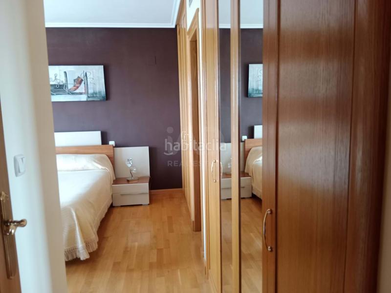 Foto ff5a70de-6f2d-49c9-ab38-0c9d3dd9de96. Attico con riscaldamento parcheggio piscina in Miralbueno Zaragoza