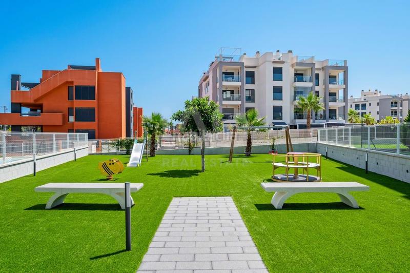 Foto f415daa9-d093-4592-ba07-f4cdc534262c. Flat with parking pool in Villamartín-Las Filipinas Orihuela
