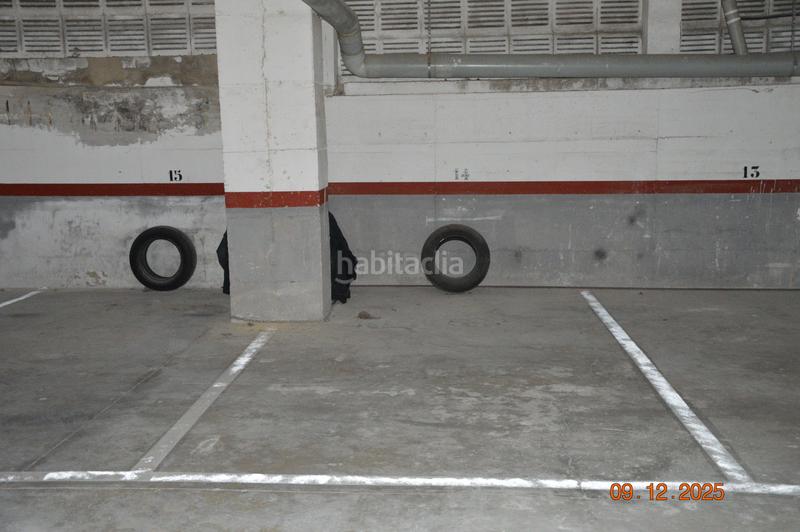 Foto 7ed39e9b-5b37-44b8-b46b-4bf4fca9df62. Aparcament cotxe a El francas Coma-ruga