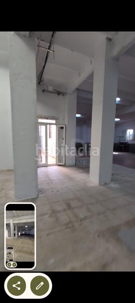 Foto 03da9dc5-1917-48b8-8018-78582bd3fb16. Local comercial en calle rosellón 52 52 en La Nova Esquerra de l´Eixample Barcelona