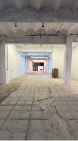 Foto 335b53dc-798e-4e7e-824a-e0982cdba0e4. Local comercial en calle rosellón 52 52 en La Nova Esquerra de l´Eixample Barcelona