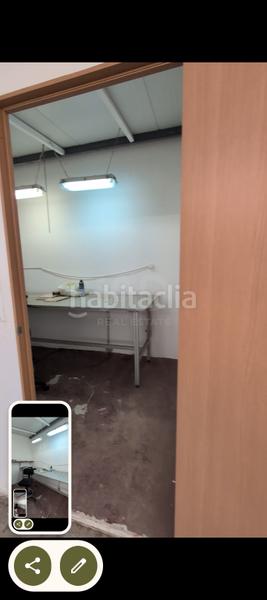 Foto 6a72bc9c-64c8-471c-b3fe-bae89bcff5a1. Local comercial en calle rosellón 52 52 en La Nova Esquerra de l´Eixample Barcelona