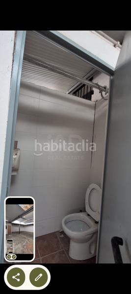 Foto 866b89b4-ae20-4e22-8f81-8eecfec9be9c. Local comercial en calle rosellón 52 52 en La Nova Esquerra de l´Eixample Barcelona