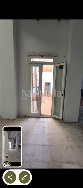 Foto b08cbbf0-3289-40c2-b0ed-73353d7f5d91. Local comercial en calle rosellón 52 52 en La Nova Esquerra de l´Eixample Barcelona