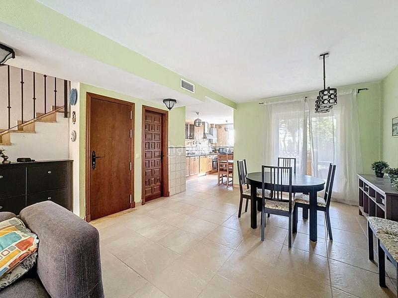 Foto 79f6672b-89a8-4845-9560-362162df070c. Maison jumelée avec chauffage piscine dans Tarifa ciudad Tarifa