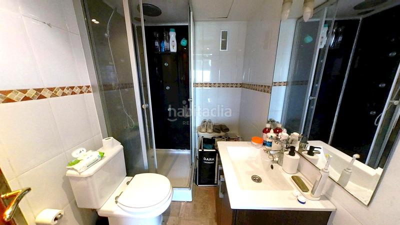 Foto 79665133-084f-4b34-9e81-2a10c80e900c. Etagenwohnung mit heizung in La Marina del Port Barcelona