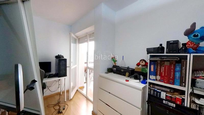 Foto 983c51d7-cf94-4b7d-89b2-f916fc014dc6. Etagenwohnung mit heizung in La Marina del Port Barcelona