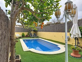 Maison jumelée à Calafell Poble