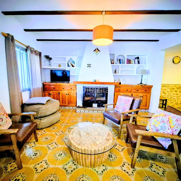 Foto 3afb319d-439e-45bb-b3ef-3894cc644f87. Edificio in Vall de Gallinera (La)