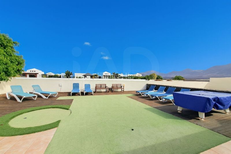 Foto 88a3cf8c-accf-416d-baa8-380e7b66817b. Casa amb piscina a Playa Blanca Yaiza