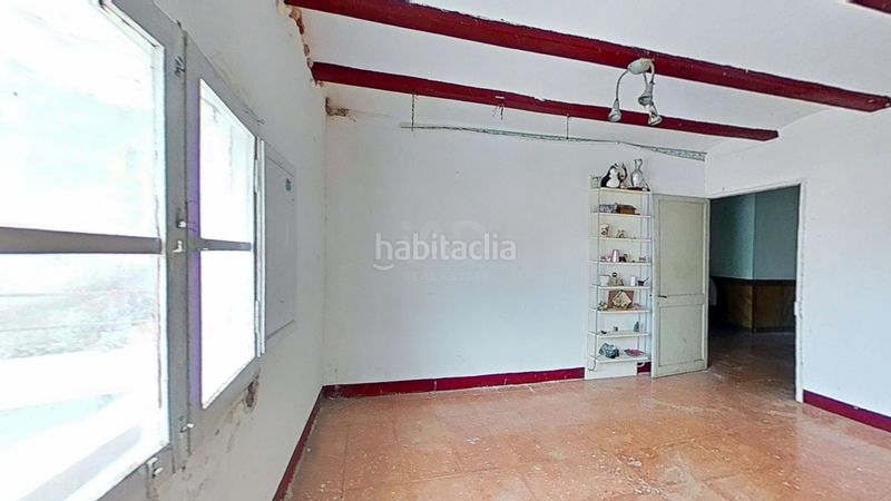 Foto 8f091654-7b76-469e-8e69-cb31c2f84073. Casa amb aparcament a Bítem Tortosa