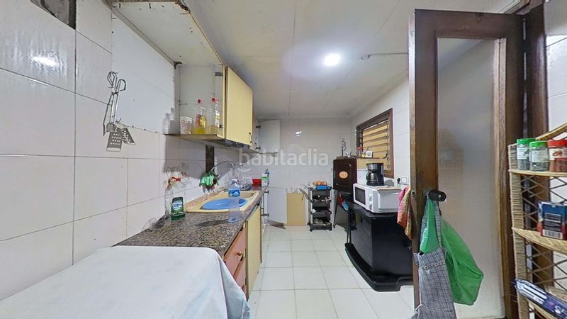 Foto fb5c7225-acdd-4b0b-9e00-557c13fffbd9. Casa amb aparcament a Bítem Tortosa