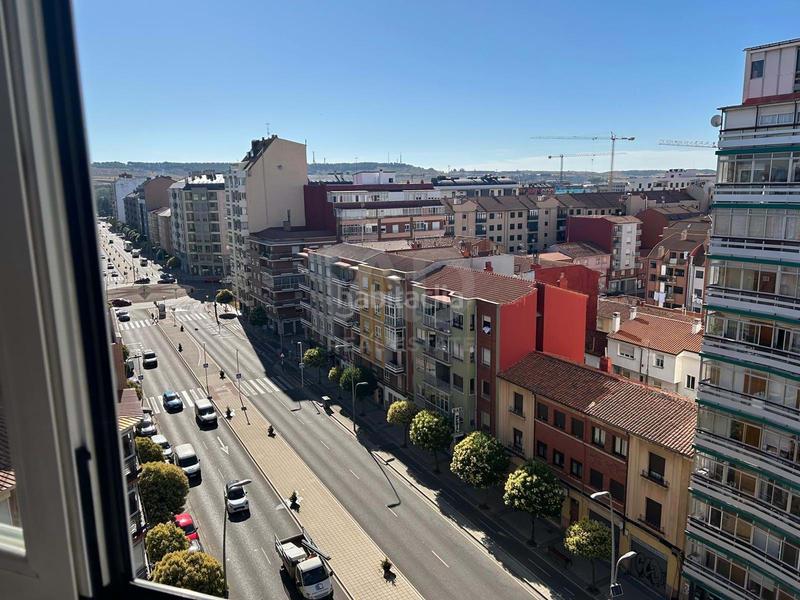 Foto c40aa7e5-29ff-4010-8fa7-315b1d44311d. Piso en San Claudio - La Chantría León