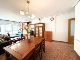 Dreistöckige Wohnung in Ibi