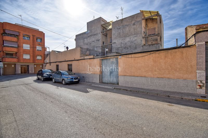 Foto 043860a0-dc9b-485a-86b0-db8b44e47975. Edificio in Albatera