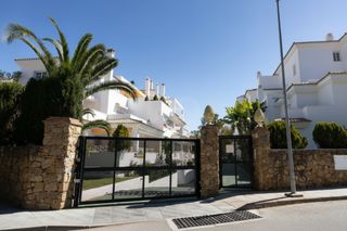 Aparcament cotxe a Avenida de alcudia 2
