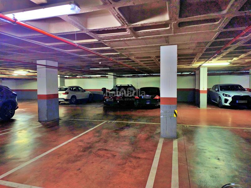Foto b1c809d7-2e42-4d95-ad70-c807b3382b77. Parking coche en Centro Elche / Elx