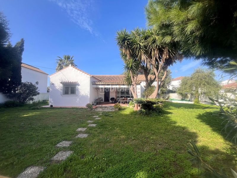 Foto 75f45e4a-bd13-4e54-b7c8-8c29397b56fa. Casa amb aparcament a Zahora Barbate
