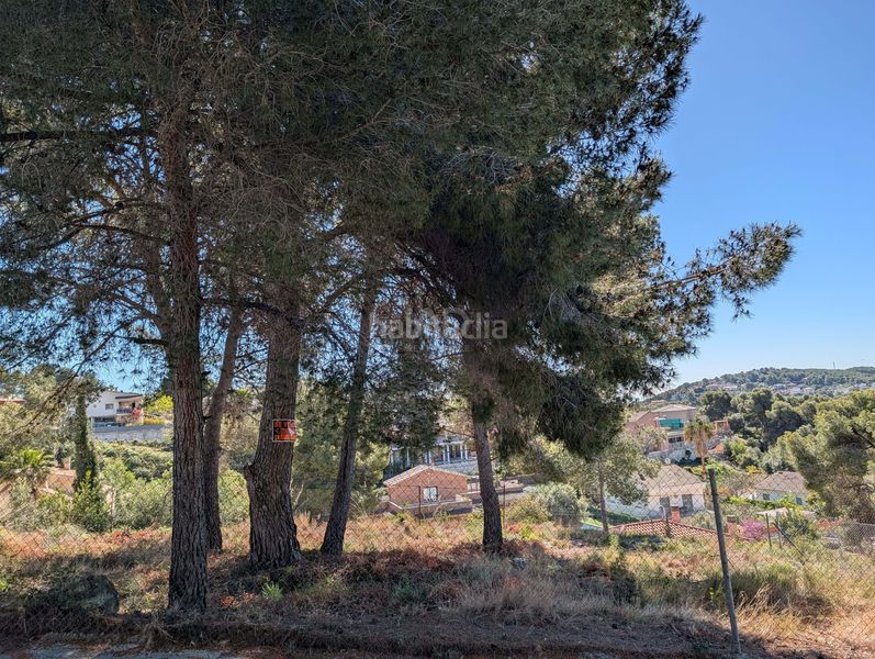Foto f1bf3881-5501-418a-a6ae-e68e07fd5261. Terreny residencial a costa Cunit - els jardins - els rosers Cunit