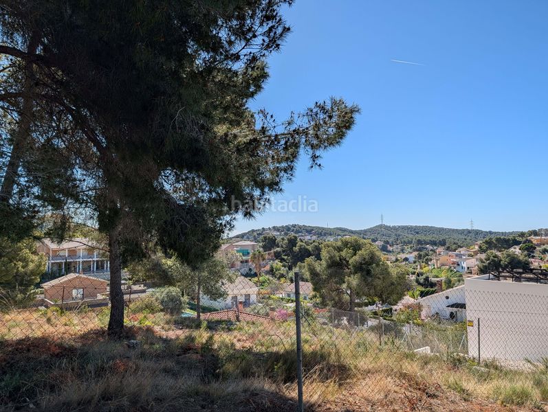 Foto f3f01bba-cd49-4da4-8ff8-08f559a7bb19. Terreny residencial a costa Cunit - els jardins - els rosers Cunit