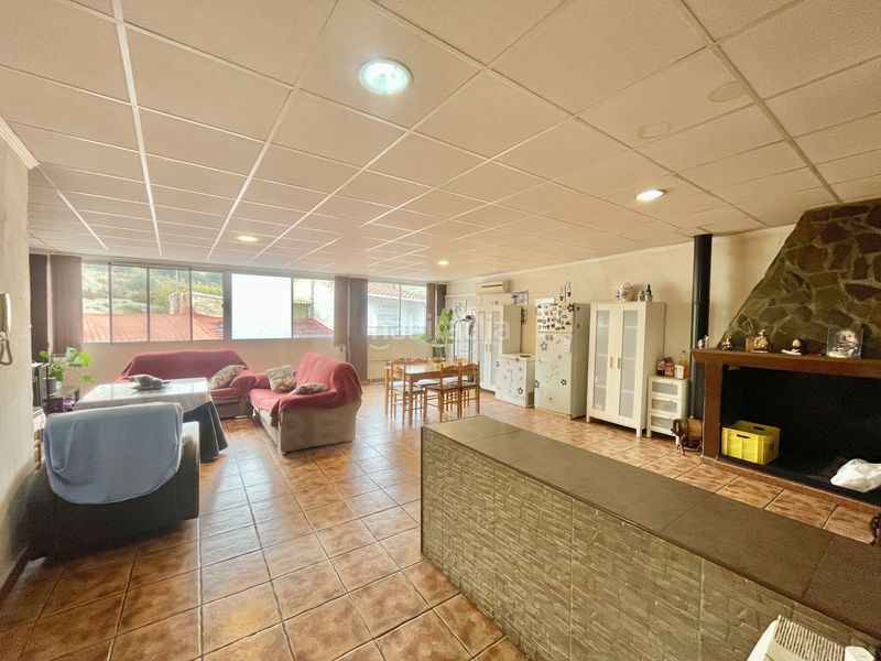 Foto e33fc1a3-cdbf-4562-a273-f22694b7c560. Casa en Abarán