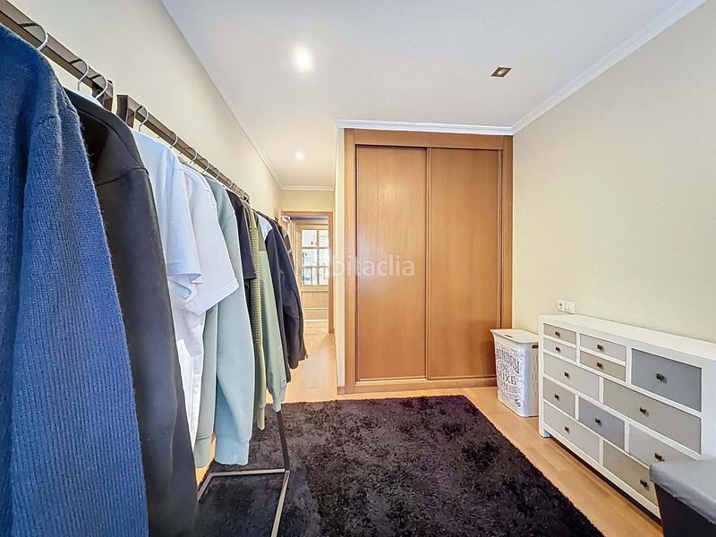 Foto 472cc8d0-6b62-469e-bed6-de5ee5c7ce21. Dúplex a rúa espadeiro 1 a Ribadumia